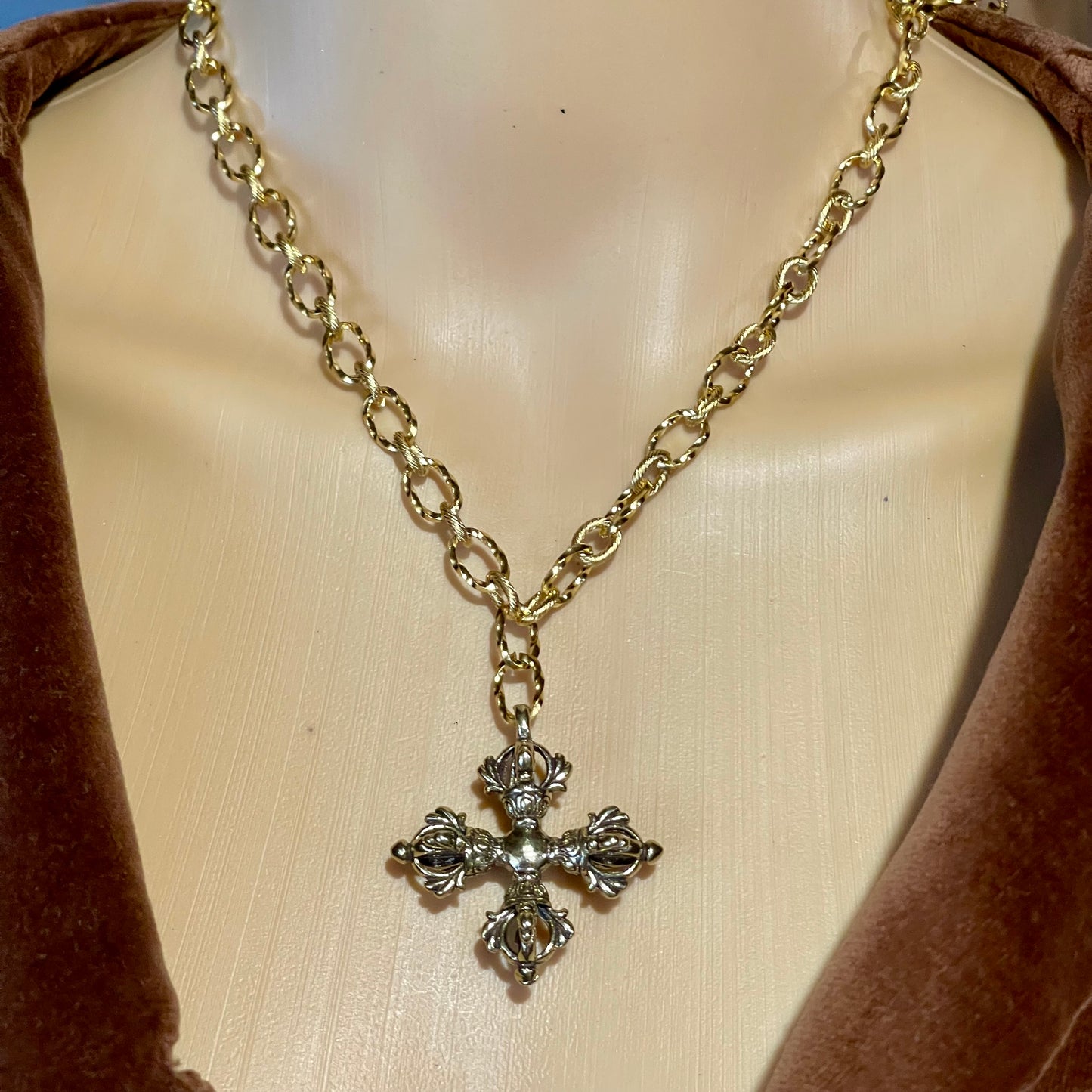 Multi-layer Gold Tone Large Pendant Necklace. Multi-Link Chain Statement Necklace.