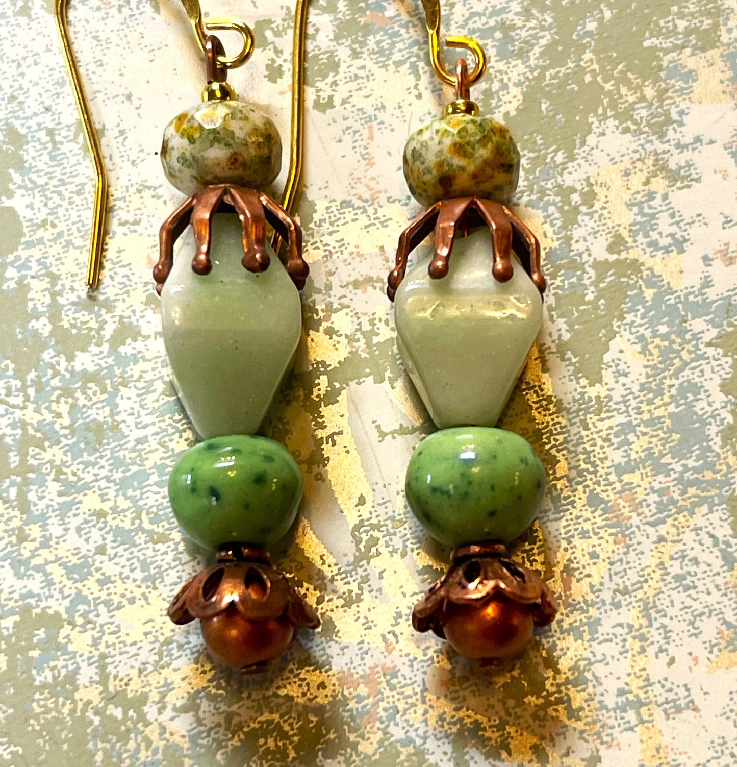 Vintage Green Glass and Copper Metal Earrings. Hypoallergenic French Earring Hooks, Gold Plated Wire.